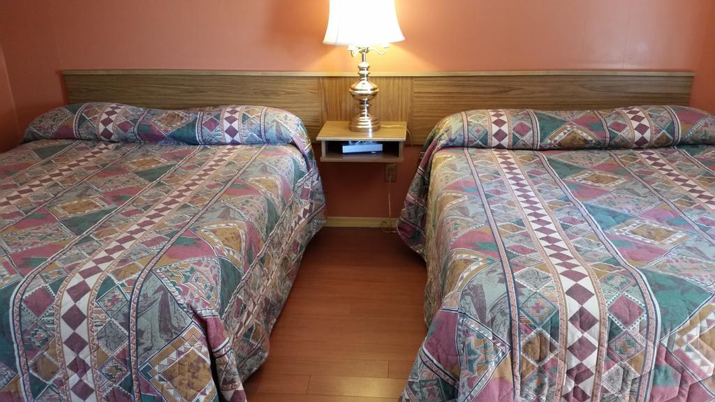 Timberlodge Rv & Campground Порт Алберни Стая снимка